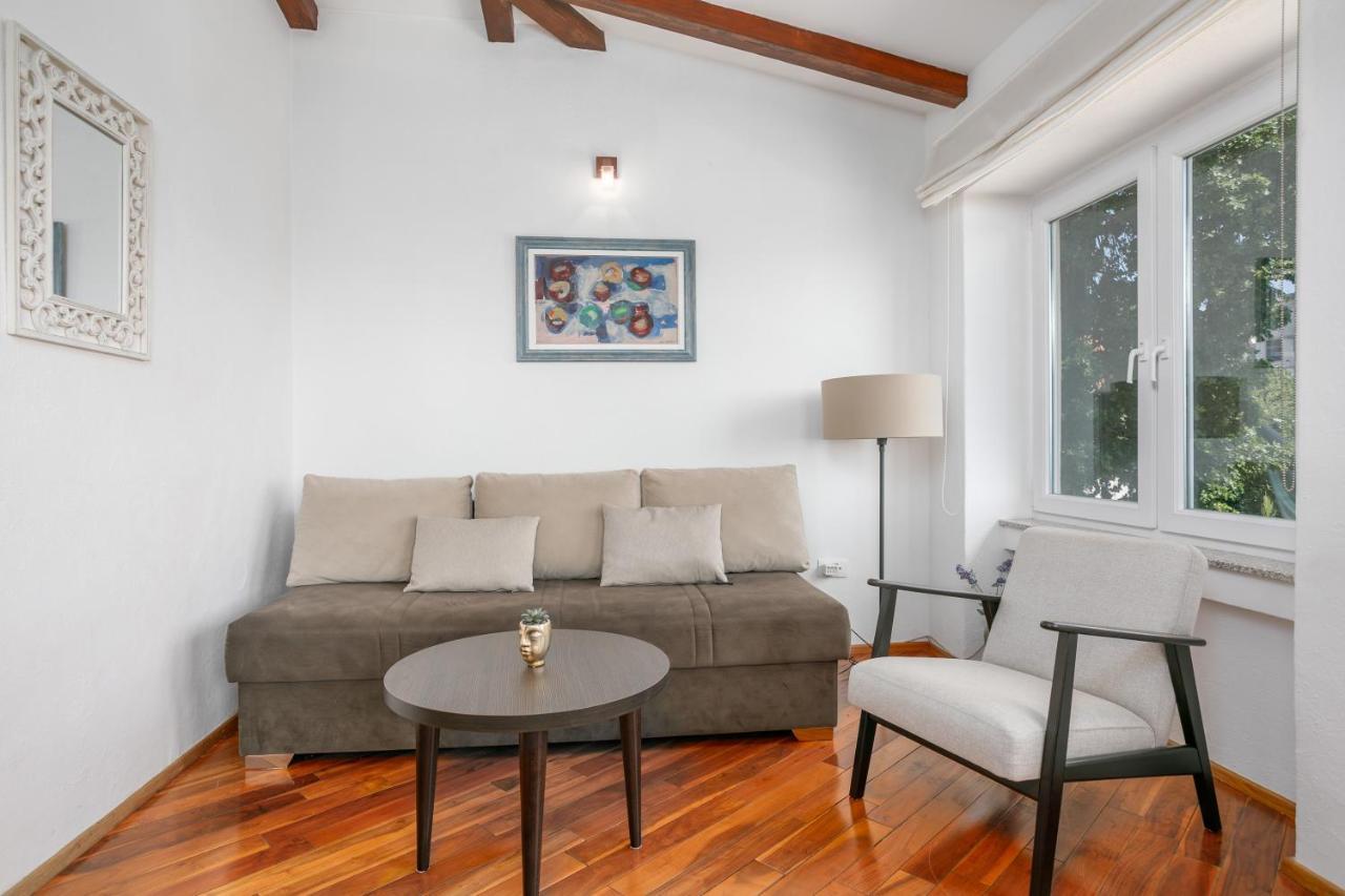 Apartment Gloria أوباتيا المظهر الخارجي الصورة